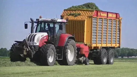 STEYR  165 PK - Opraapwagen Veenhuis combi 2000....6 Juni 2013